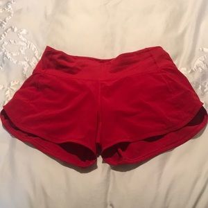 EUC size 4 bright red speed short, 3.5 inseam
